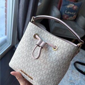 Michael Kors Beige and Pink Shoulder Bag